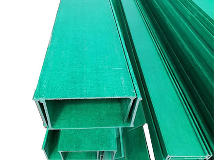 復(fù)合玻璃鋼電纜橋架 復(fù)合玻璃鋼電纜橋架