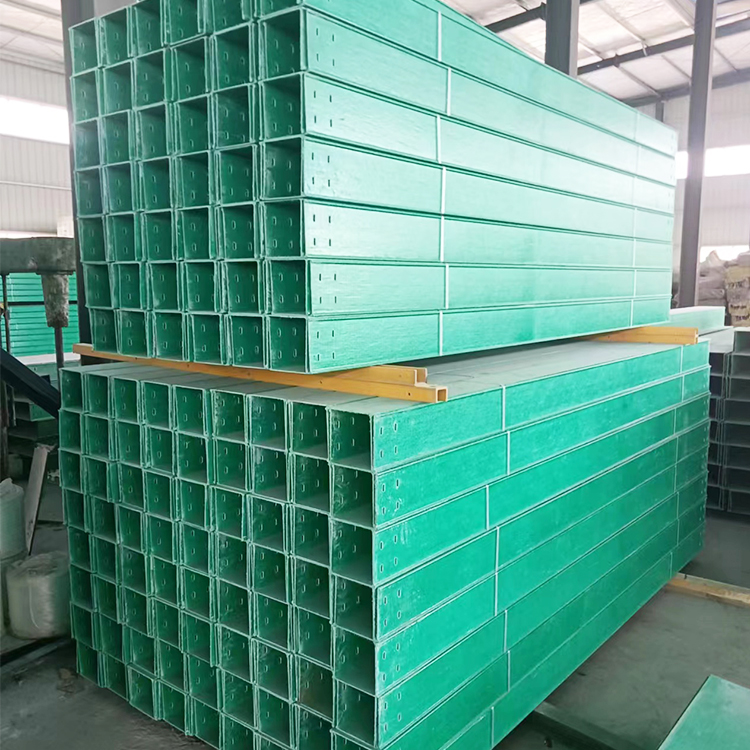 影響玻璃鋼電纜橋架壽命的因素有哪些？